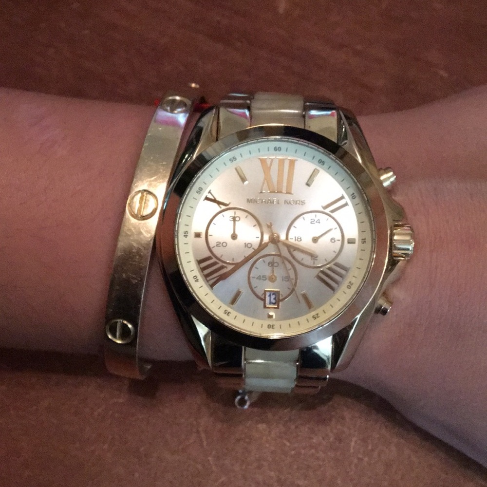 Gold watch - Picture 2 of 3